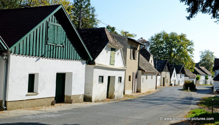 Kellergasse in Hadres