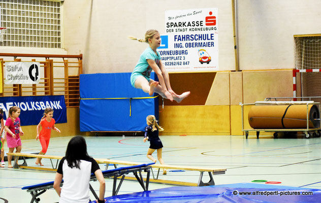 Schauturnen der Sportunion Korneuburg in der Guggenberger Sporthalle 2016