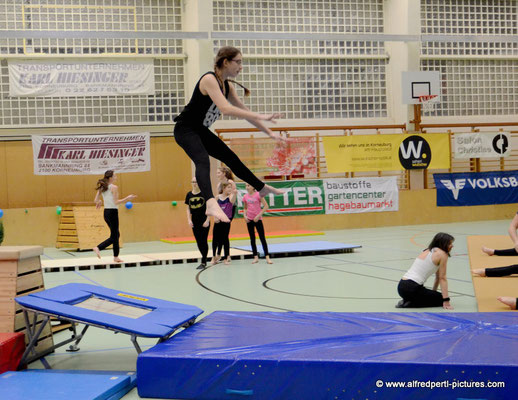 Schauturnen der Sportunion Korneuburg in der Guggenberger Sporthalle 2016