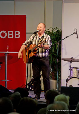 Harry Prünster und Band auf der Messe Lebenslust in Wien