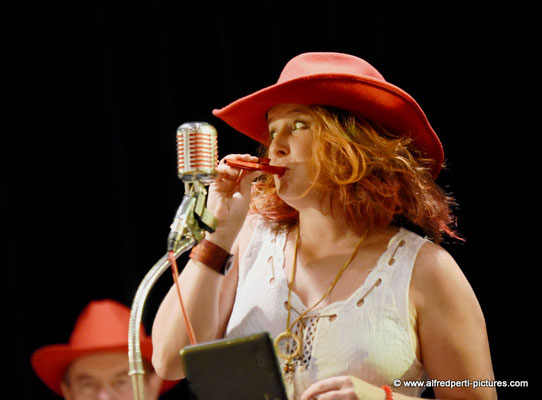 Red Hats in der VHS Siemensstraße