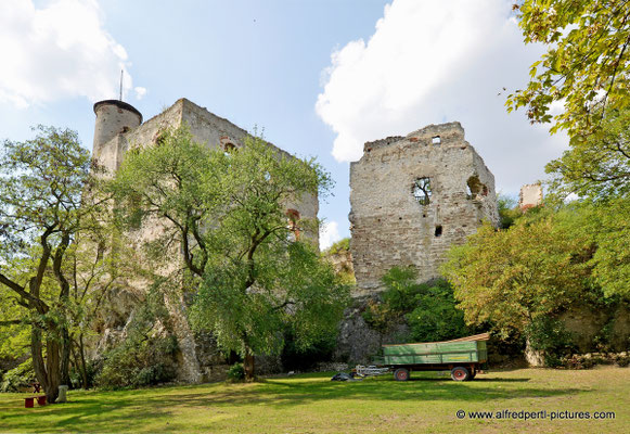 Ruine Falkenstein