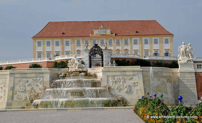 Schloss Hof im Marchfeld