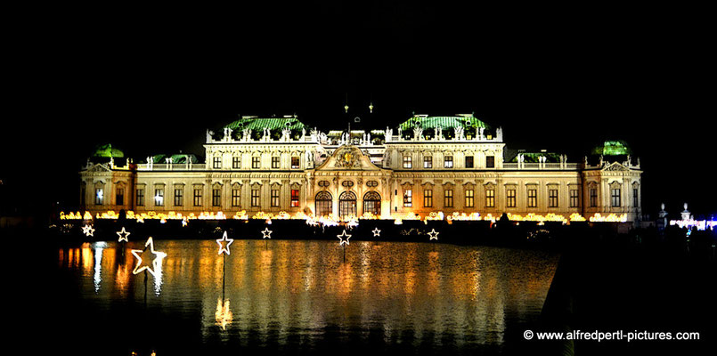 Impressionen von Wiener Adventmärkten - Belvedere