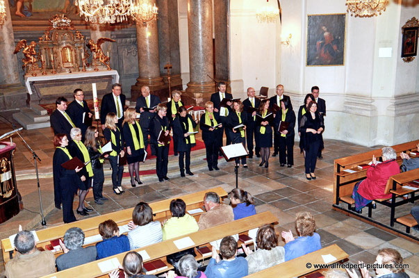 Konzert der Chorvereinigung pro musica in der Augustinerkirche im Rahmen der Korneuburger Kultur- und Musiktage 2015.