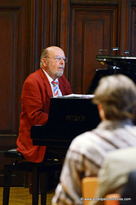 Frühlingslieder aus Klassik, Operette und Wienerlied im Rahmen der Korneuburger Kultur- und Musiktage.