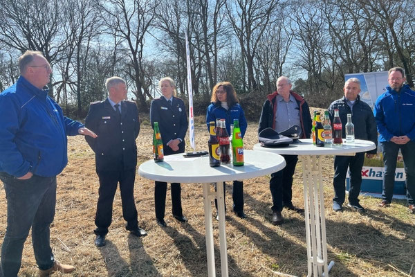 Oberbürgermeister Uwe Santjer bei seiner Rede© FF-Duhnen-Stickenbüttel