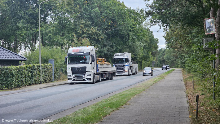 Eine neue Ladung Betonfertigteile ist angekommen © FF-Duhnen-Stickenbüttel