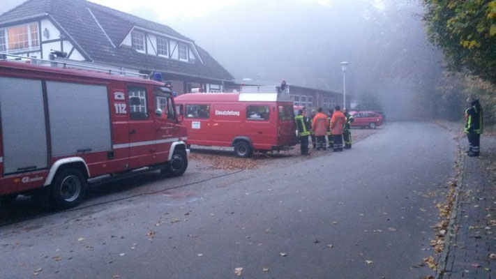Der ELW2 hat die Koordination vor Ort übernommen © Freiwillige Feuerwehr Cuxhaven-Duhnen