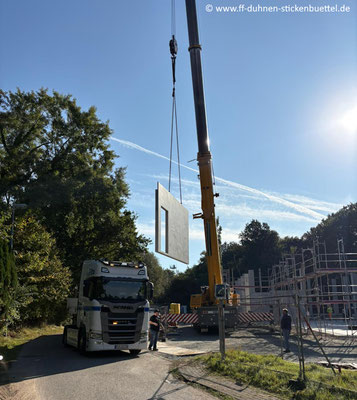 Ein Teil nach dem anderen kommt an seinen Platz © FF-Duhnen-Stickenbüttel