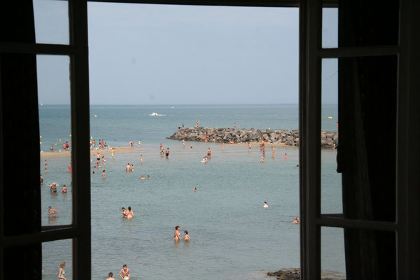 la plage du Môle au Cap d'Agde vue depuis le gite la maison du Cap d'Agde  