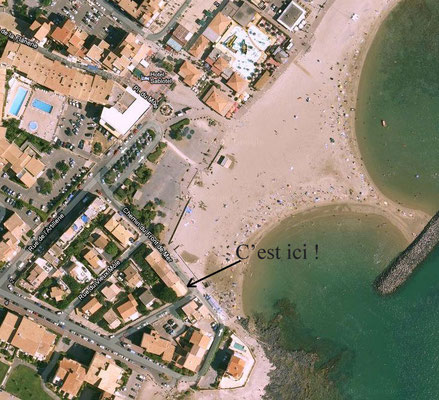 photo aerienne de la plage du môle et la plage du Môle au Cap d'Agde et du gite la maison du Cap d'Agde 