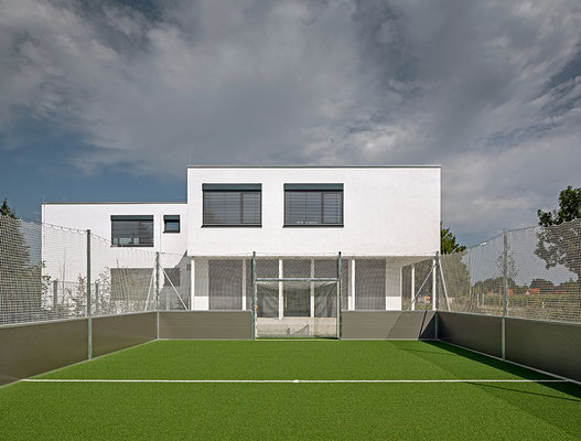 Firmenzentrale Polytan Burgheim   Foto: A. Keller