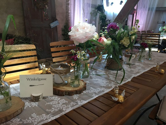 Tischdeko Scheunenhochzeit - barn wedding