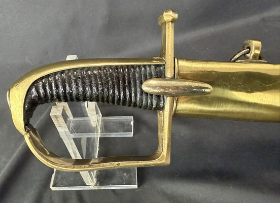 Sabre hussard troupe fabrication révolutionnaire du type 1777, utilisé sous le premier empire