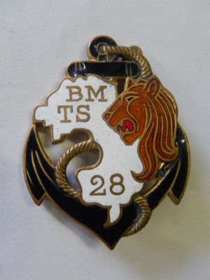  insigne 28° BMTS DP dép H710 Prix : 40 euros 