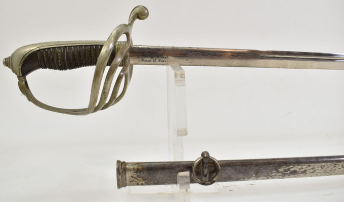 sabre d' officier d'infanterie modèle 1882 gravé premiére guerre .