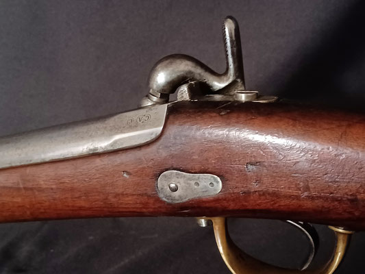 mousqueton de gendarmerie modéle 1842 à percussion 