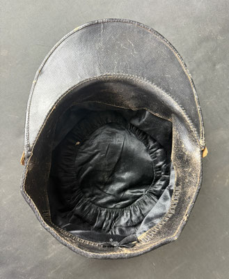interieur képi adjudant 4e régiment d'infanterie