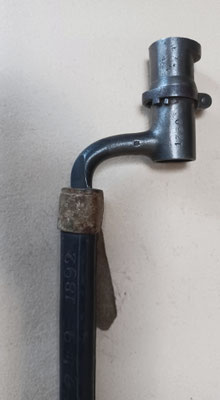 baïonnette à douille hollandaise type 1822 française  avec fourreau 