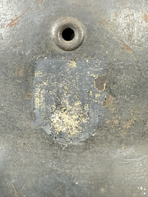 casque allemand mle 40 avec coiffe .