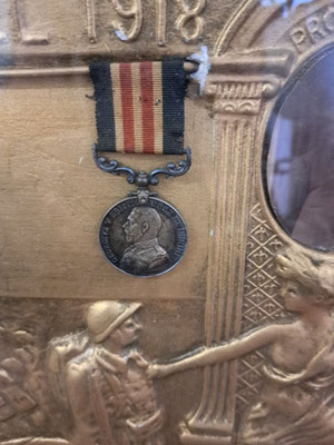 decoration belges medaille pour la bravoure georges V 