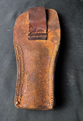 gousset porte baïonnette mousqueton Berthier  modèle 1892