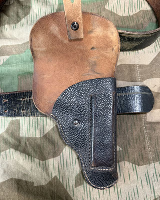interieur etui cuir grenelé 