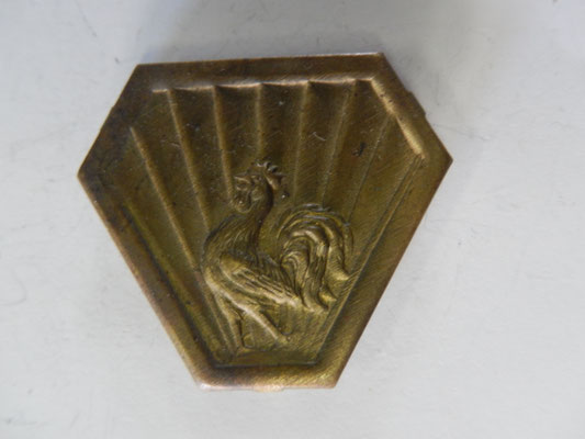  insigne C F E  Italie 1943 . prix : 30 euros