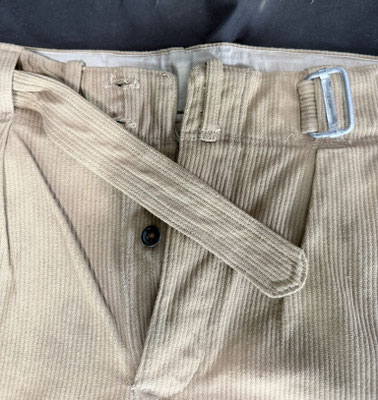 Pantalon tropical « Tropen Überfallhose » en tissu kaki clair côtelé