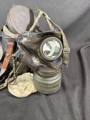 masque à gaz allemand ww2 modèle transition