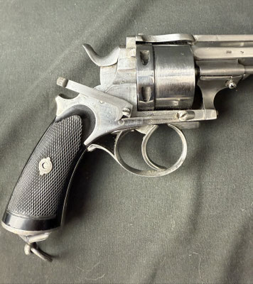 revolver lepage 11mm details portiére de chargement ouverte 