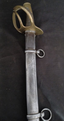 sabre cavalerie légére suisse modèle 1842 avec fourreau acier et deux anneaux