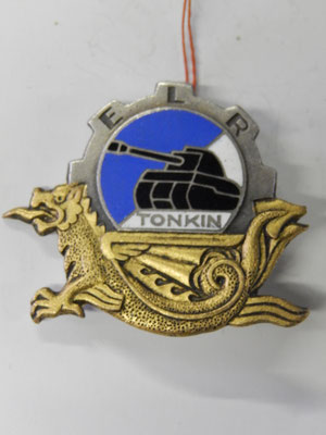 insigne ELR  .  DP    Prix : 25 euros 