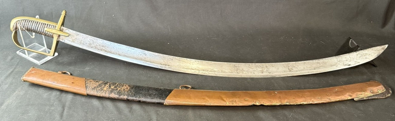 sabre hussard  révolutionnaire vue generale 
