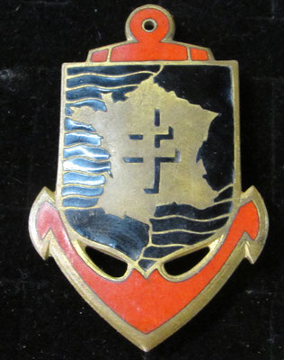  insigne CEFEO Cartier Paris Prix : 20 euros 