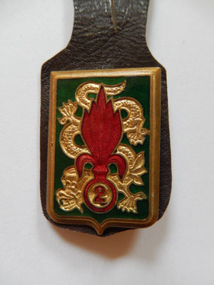  insigne 2° REI .    DPN43Romdép     Prix : 40 euros 