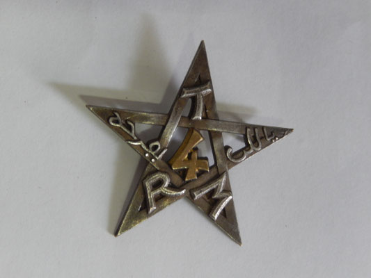  insigne 4° RTM  . DPN25r.Bdép   Prix : 15 euros 