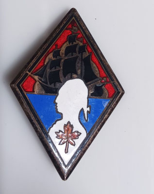 insigne chantier de la jeunesse .groupement 36 Montcalm.drago paris 25 rue beranger deposé .prix :60 euros