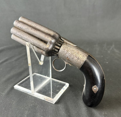 revolver poivrière 8 canons vue d 'ensenble 