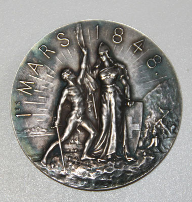 médaille en argent (46 gr dianm 48 mm) cinquantiéme anniversaire de l' émancipation des Neuchatelelois 1848 1898 .prix 55 euros   