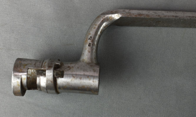 baionnette belge a douille modele 1843