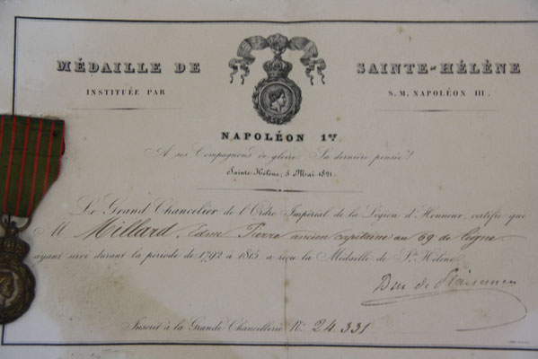 médaille de sainte hélène avec diplôme