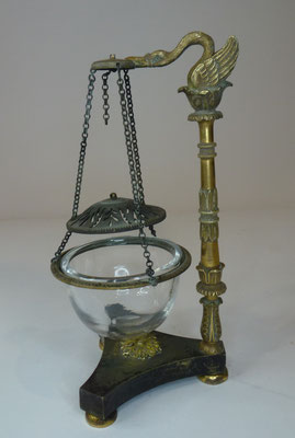 veilleuse bronze  empire patine moire.