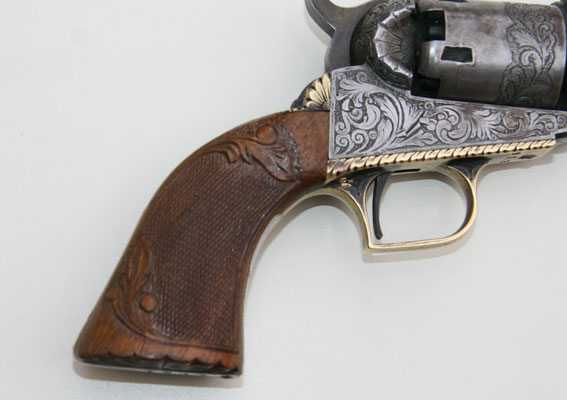revolver colt pocket 1849 6 coups.