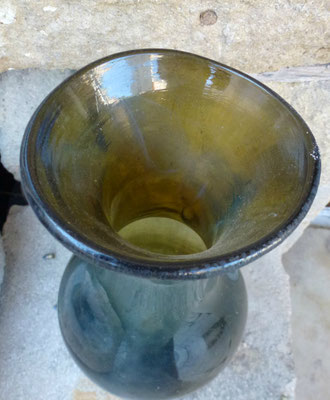 bocal en vert ancien 