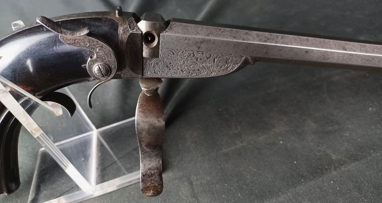 pistolet Cordier  à percussion fulminate chien armé 