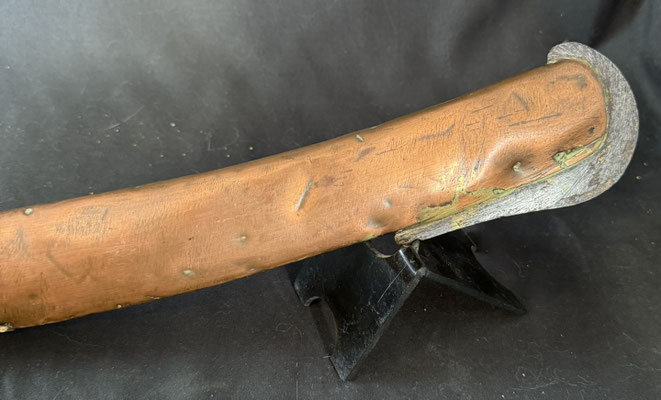sabre hussard  révolutionnaire details coups de la chape .