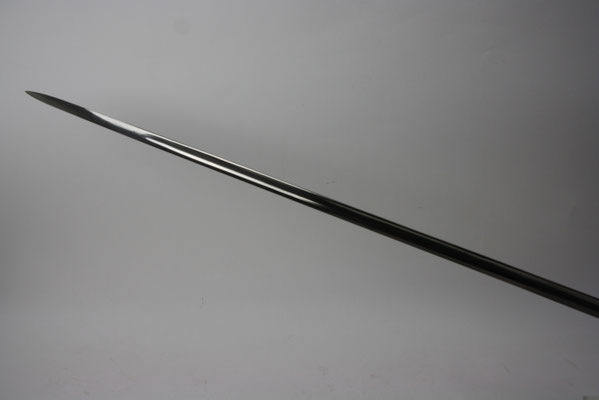 sabre d' officier des troupes à pieds modèle 1923 poignée decorée .