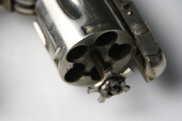 revolver iver johnson extracteur collectif 